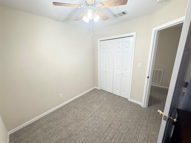 505 E Calhoun Street, El Campo, TX 77437