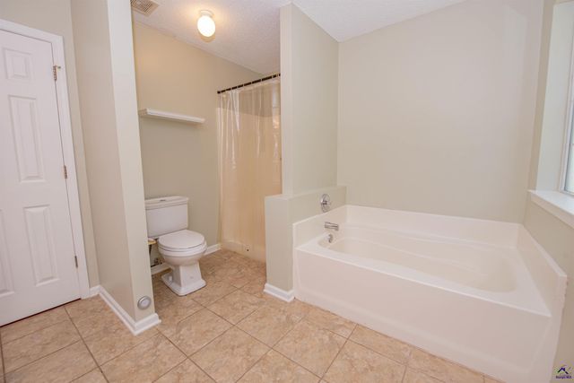 122 Willis Creek Road, Warner Robins, GA 31088