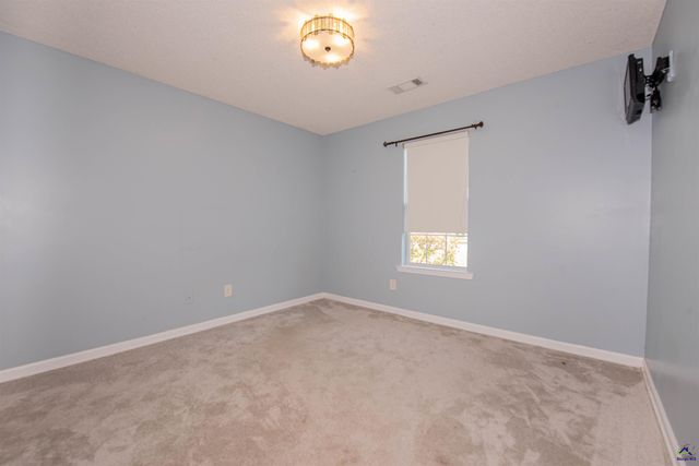 122 Willis Creek Road, Warner Robins, GA 31088