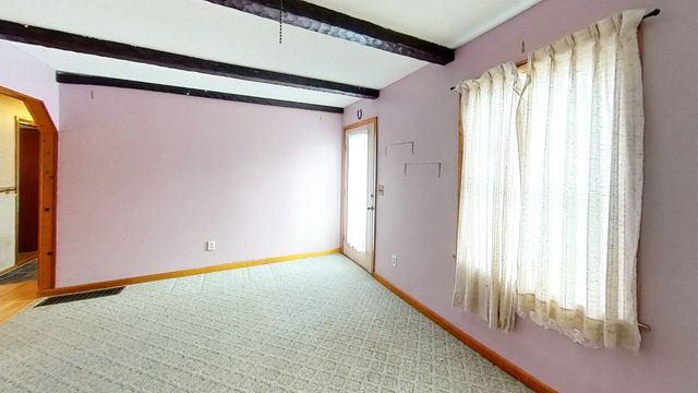 583 Pinehurst Street, Lyndon, VT 05851