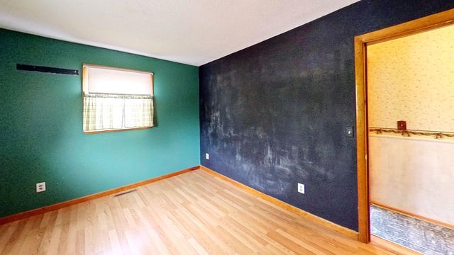 583 Pinehurst Street, Lyndon, VT 05851