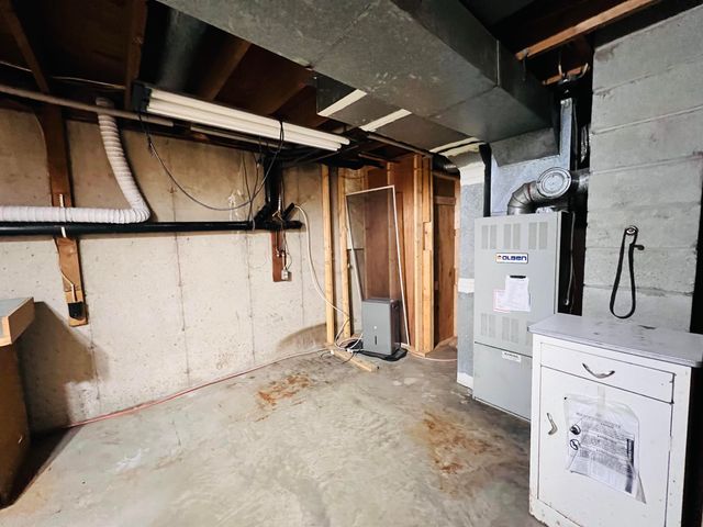 583 Pinehurst Street, Lyndon, VT 05851