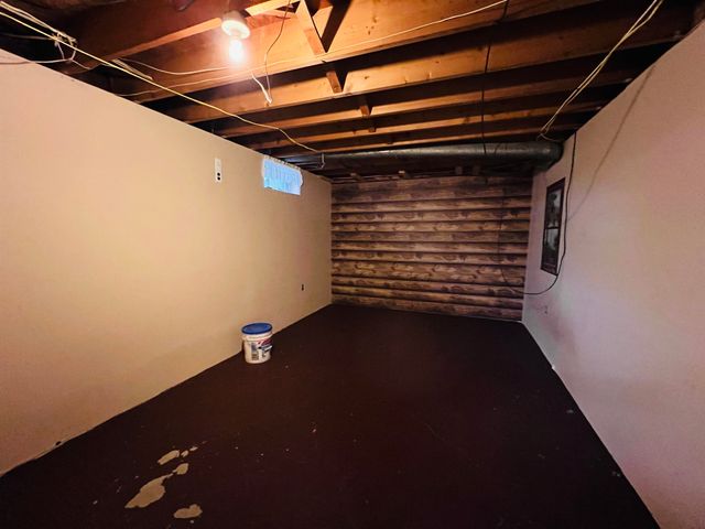 583 Pinehurst Street, Lyndon, VT 05851