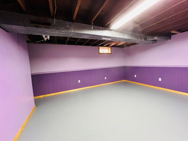 583 Pinehurst Street, Lyndon, VT 05851