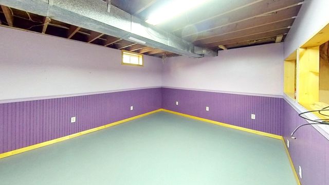 583 Pinehurst Street, Lyndon, VT 05851