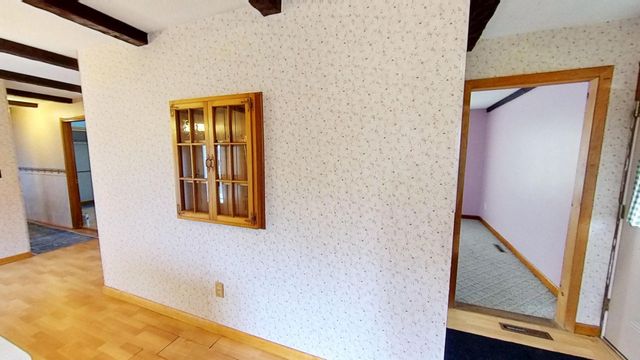 583 Pinehurst Street, Lyndon, VT 05851