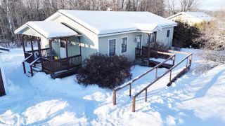 583 Pinehurst Street, Lyndon, VT 05851