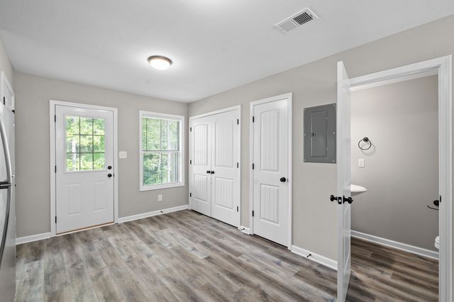 260 Smithson Ln Unit D, Clarksville, TN 37040