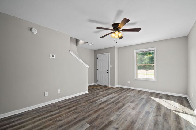 260 Smithson Ln Unit D, Clarksville, TN 37040