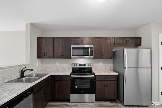 260 Smithson Ln Unit D, Clarksville, TN 37040