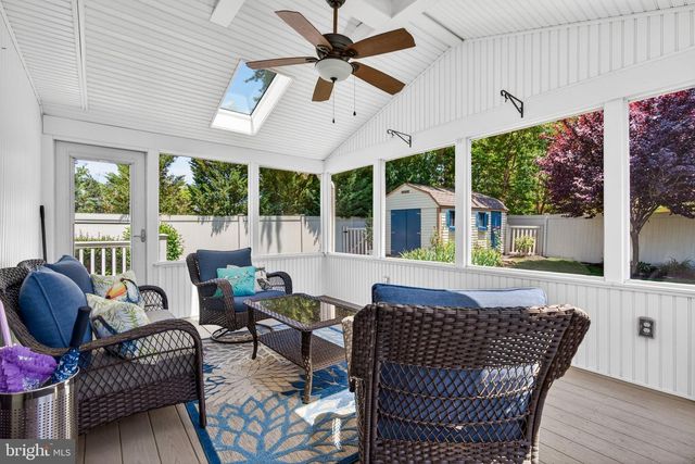 202 WELLINGTON DR, Marlton, NJ 08053
