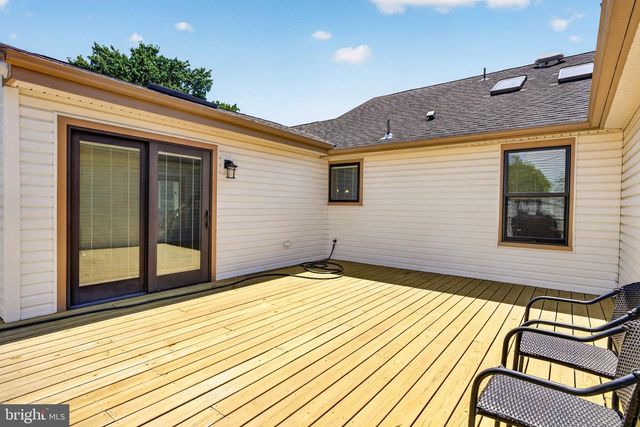 202 WELLINGTON DR, Marlton, NJ 08053