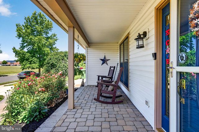 202 WELLINGTON DR, Marlton, NJ 08053