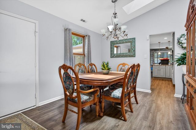 202 WELLINGTON DR, Marlton, NJ 08053