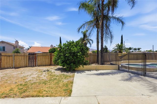 1075 Will, Hemet, CA 92545