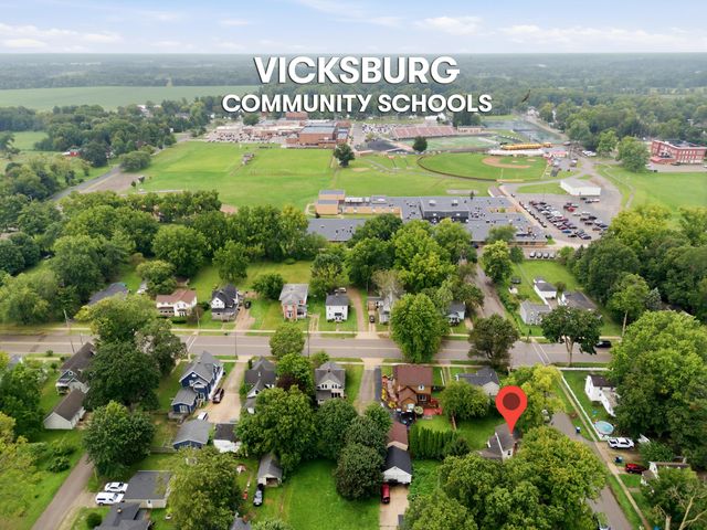 110 N Pearl Street, Vicksburg Vllg, MI 49097