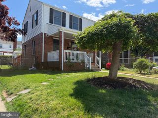 5921 WILLIAMSBURG RD, Alexandria, VA 22303