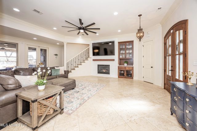 3208 Oakleigh Circle, Ocean Springs, MS 39564