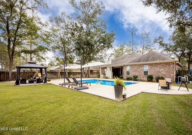 3208 Oakleigh Circle, Ocean Springs, MS 39564