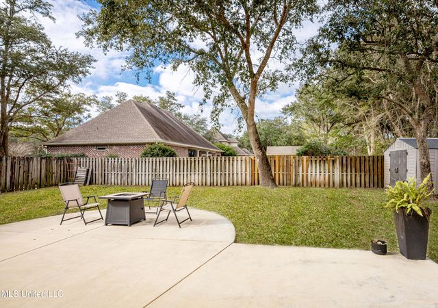 3208 Oakleigh Circle, Ocean Springs, MS 39564