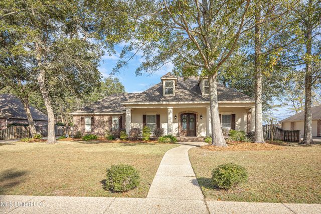 3208 Oakleigh Circle, Ocean Springs, MS 39564