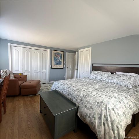 9 Old Mill Lane, Remsenburg, NY 11960