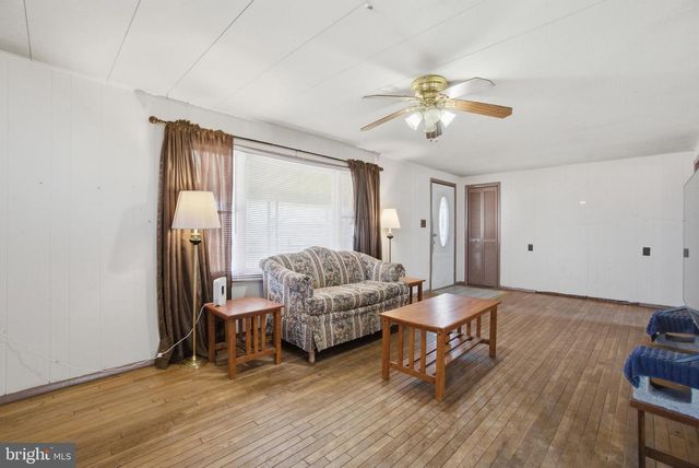 314 E BROADWAY ST, Union Bridge, MD 21791