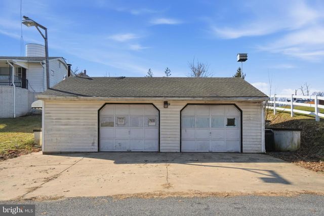 314 E BROADWAY ST, Union Bridge, MD 21791