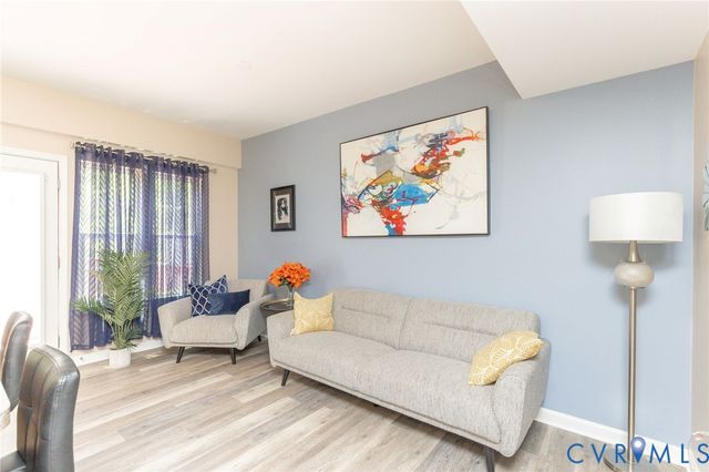 6121 Belgreen Ct, North Chesterfield, VA 23234