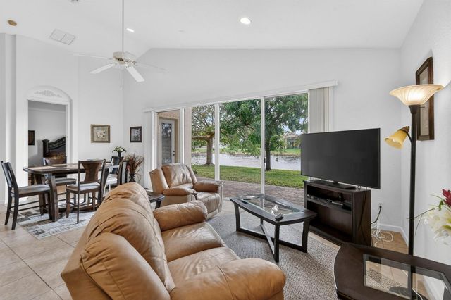 2205 SW Newport Isles Boulevard, Port St. Lucie, FL 34953