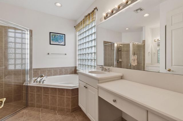 2205 SW Newport Isles Boulevard, Port St. Lucie, FL 34953