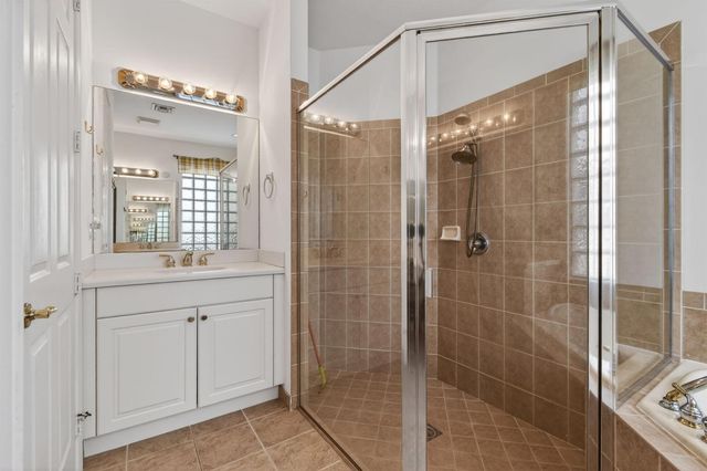 2205 SW Newport Isles Boulevard, Port St. Lucie, FL 34953