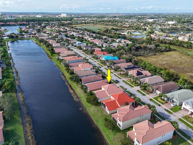 2205 SW Newport Isles Boulevard, Port St. Lucie, FL 34953