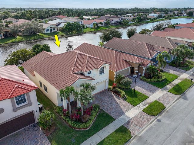 2205 SW Newport Isles Boulevard, Port St. Lucie, FL 34953