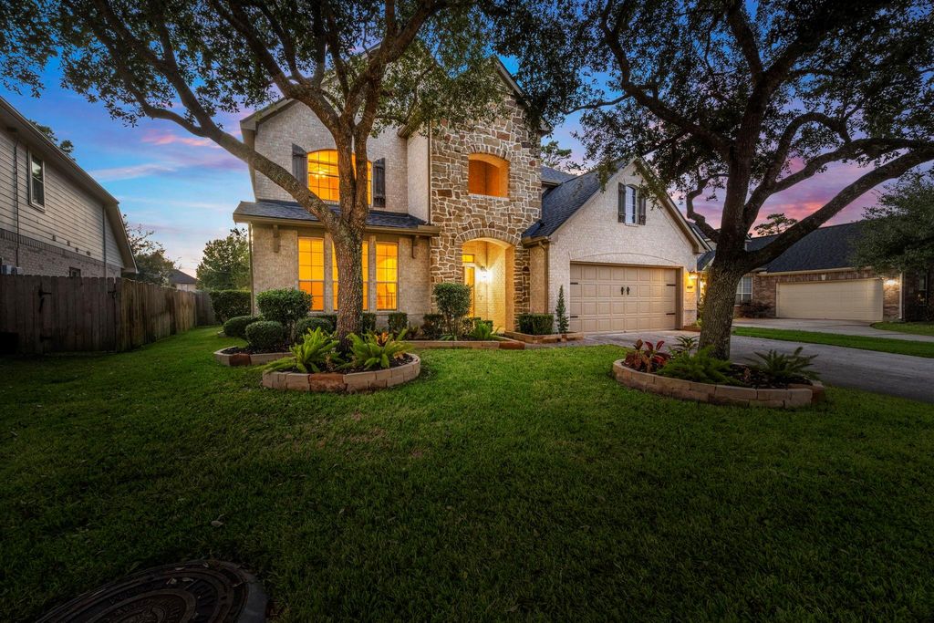 17411 Rainer Valley Lane, Humble, TX 77346
