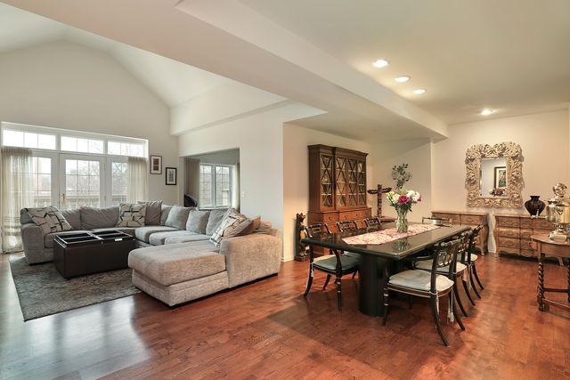 626 Homewood Avenue 405, Highland Park, IL 60035