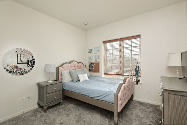 626 Homewood Avenue 405, Highland Park, IL 60035