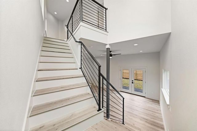 8507 Hathaway DR B, Austin, TX 78757