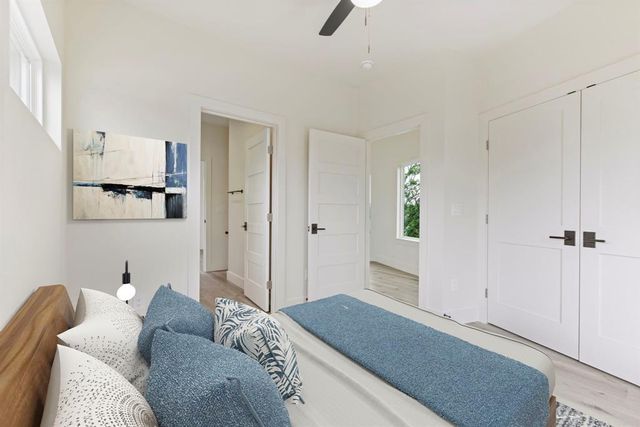 8507 Hathaway DR B, Austin, TX 78757