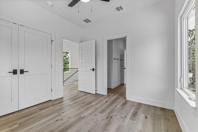 8507 Hathaway DR B, Austin, TX 78757