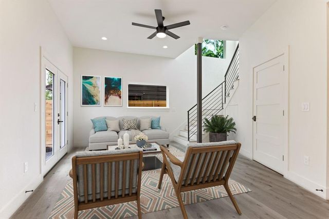 8507 Hathaway DR B, Austin, TX 78757