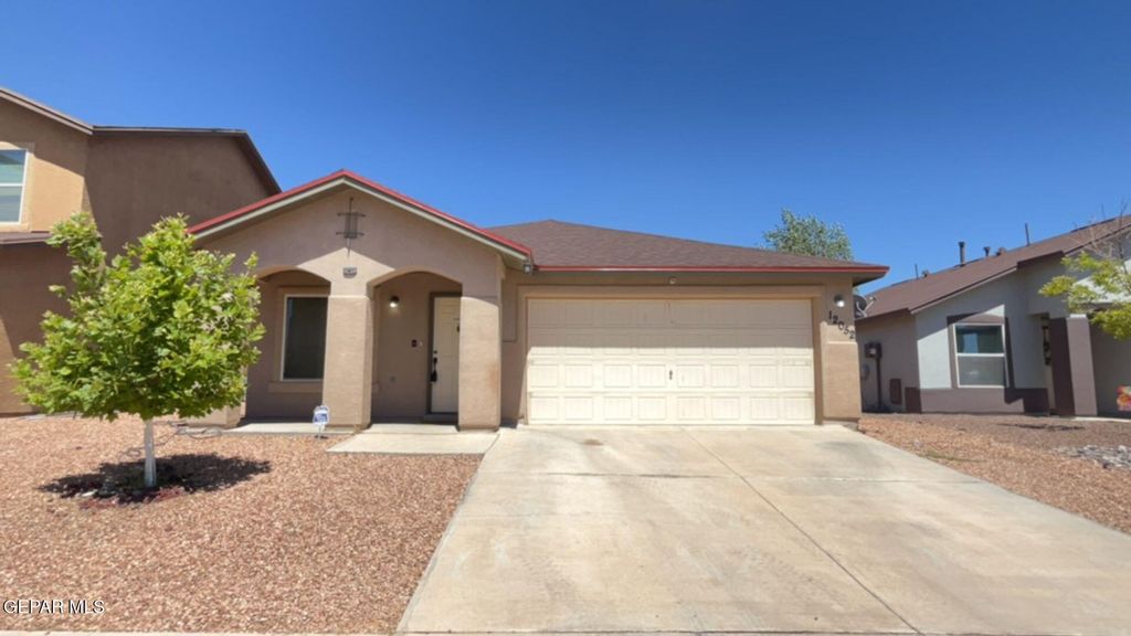 12052 Copper head Lane, El Paso, TX 79934