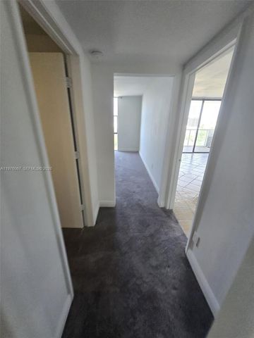 13499 Biscayne Blvd 1505, North Miami, FL 33181