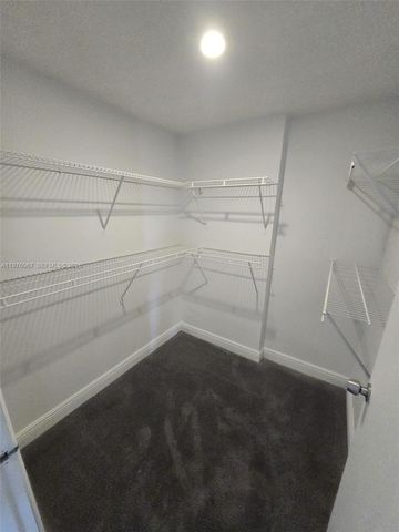 13499 Biscayne Blvd 1505, North Miami, FL 33181