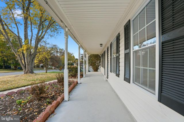 13357 PELICAN RD, Woodbridge, VA 22193