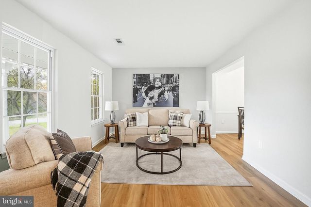 13357 PELICAN RD, Woodbridge, VA 22193