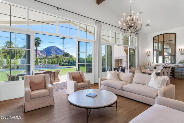 5119 N 41ST Street, Phoenix, AZ 85018