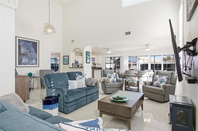 35 BEDFORD DRIVE, Palm Coast, FL 32137