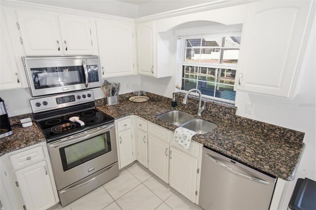 35 BEDFORD DRIVE, Palm Coast, FL 32137