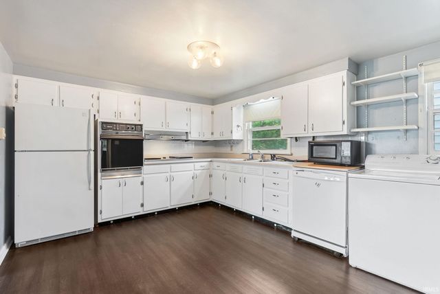 7204 Linda Drive, Fort Wayne, IN 46835